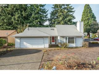 14803 Topaz Ave, Portland, OR 97267-3426