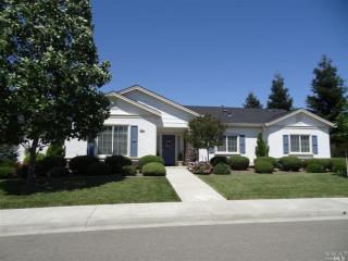 201 Plumas Dr, Vacaville, CA 95687-3486