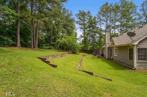 6772 Ashbury Ct, Rex GA exterior