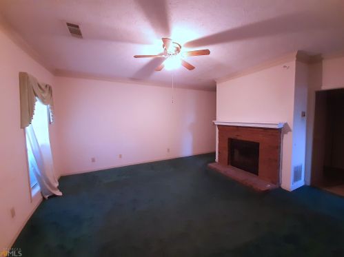 906 Little Bear Cv, Conyers GA  30012-4768 exterior
