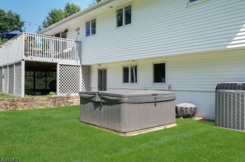 40 Ironia Rd, Dover NJ  07869-3905 exterior
