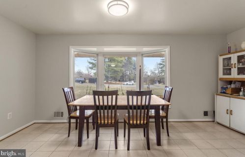 17404 Rocky Gorge Ct, Silver Spring MD 20905-5123 exterior