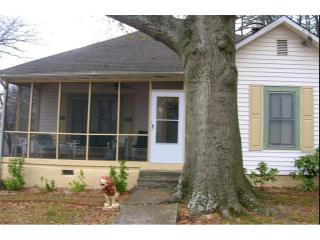 524 Hempstead St, Scottdale, GA 30079-1146
