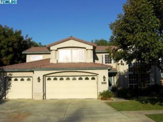 1314 Huntington Ct, Visalia, CA 93292-5047