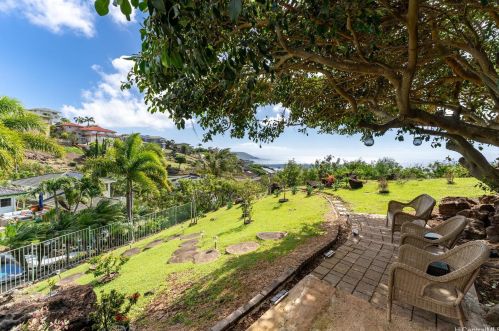 5454 Poola St, Honolulu HI  96821-1539 exterior