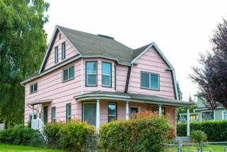 3221 Kromer Ave, Everett, WA 98201-4124