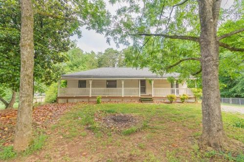 3315 Antioch Ln, Gainesville, GA 30506-2203