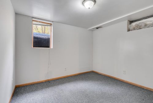 3547 Halifax Ave, Minneapolis MN  55422-2839 exterior