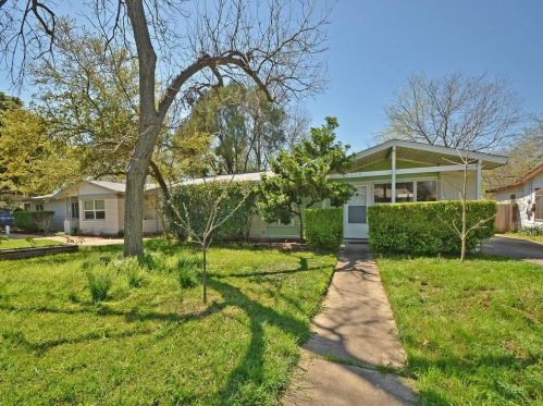6312 Dorchester Dr, Austin TX  78723-2034 exterior