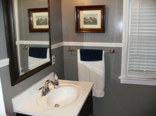 3609 Glencairn Rd, Cleveland OH  44122-5030 exterior