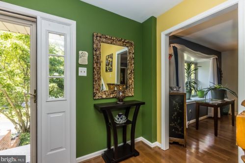 325 Catch Penny Ln, Media, PA 19063-5420