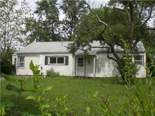 6 Winthrop Rd, Edison, NJ 08817-4019