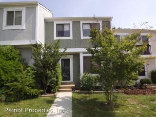 38 Sugarland Square Ct, Dulles VA  20164-1639 exterior
