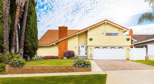 24451 Corta Cresta Dr, El Toro, CA 92630-3914