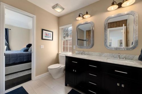 5415 Austral Loop, Austin TX  78739-1711 exterior