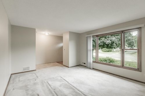 15694 Harmony Way, Saint Paul MN  55124-7120 exterior