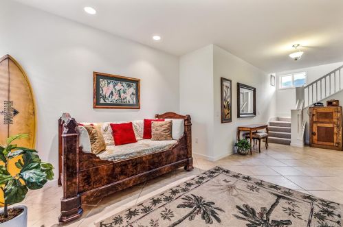 269 Halemaumau St, Honolulu HI  96821-2056 exterior