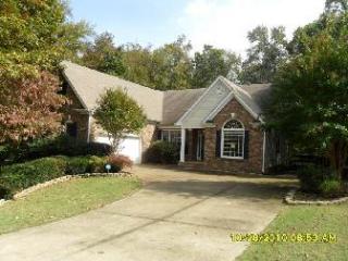 855 Buttermere Dr, Suwanee, GA 30024-6834