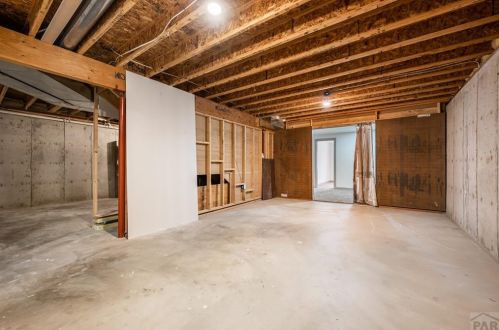 1212 Saddle Ridge Ln, Pueblo CO  81007-3905 exterior