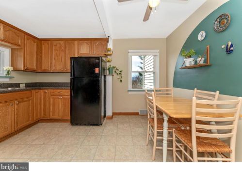 6819 Vale Summit Ln, Middletown MD  21769-6637 exterior