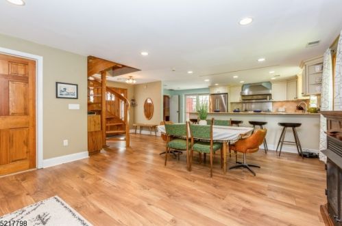 141 Glenside Ave, Scotch Plains NJ  07076-1528 exterior