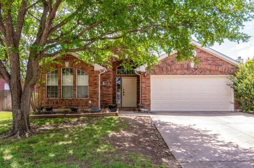 6701 Andress Dr, Fort Worth TX  76132-2999 exterior