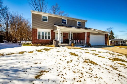 11825 Cedarcreek Dr, Cincinnati, OH 45240-1502
