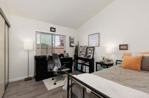 1950 Cherrywood St, Vista CA exterior