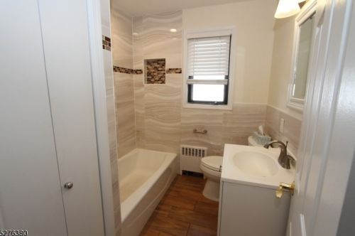 486 Totowa Rd, Paterson NJ 07512-2071 exterior