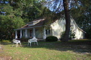 157 College St, Colquitt, GA 39837-3600