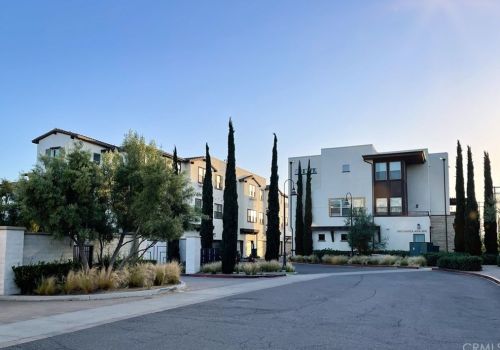 15812 Santa Ana Ave, Bellflower, CA 90706