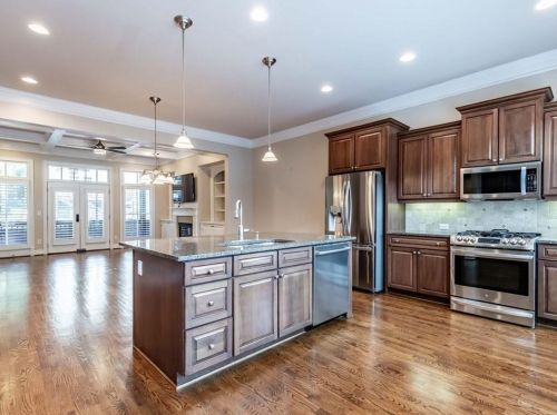 815 Highland Green Way, Atlanta GA  30306-5212 exterior