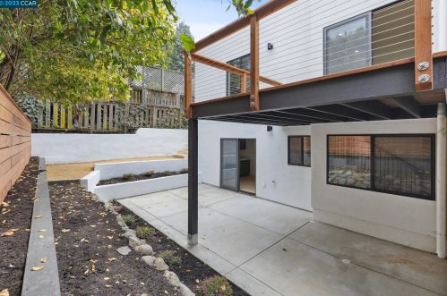 933 Oxford St, Berkeley CA  94707-2434 exterior