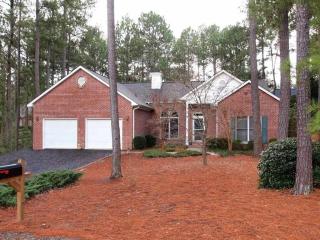 10 Loblolly Ct, Pinehurst, NC 28374-9349