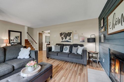 15391 Drexel Way, Saint Paul MN  55124-6834 exterior