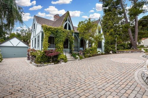 1325 Opechee Way, Glendale, CA 91208-1936