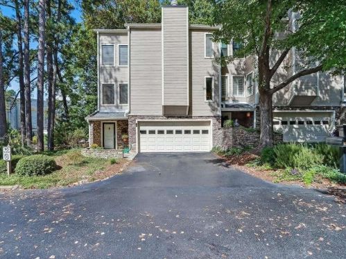 4 Basswood Cir, Atlanta, GA 30328-4515