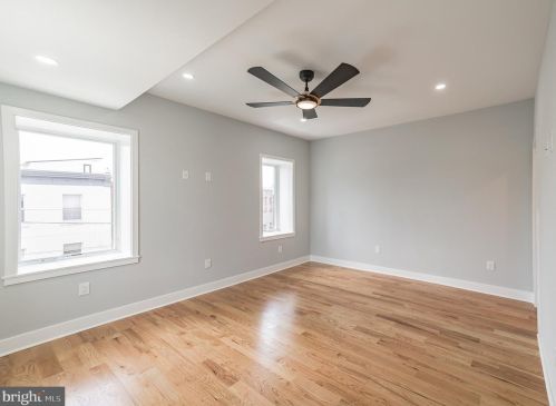 1165 12 St, Philadelphia PA 19148-1002 exterior