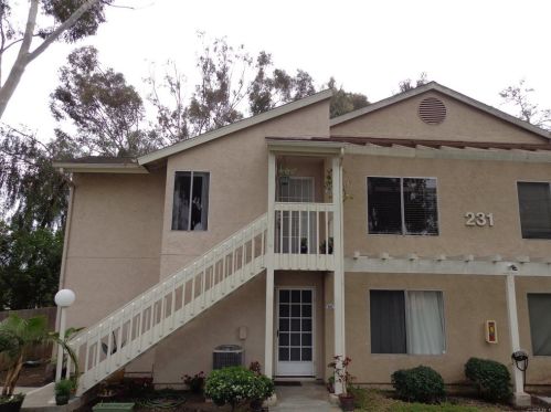 231 Diamond Way, Vista, CA 92083-4454