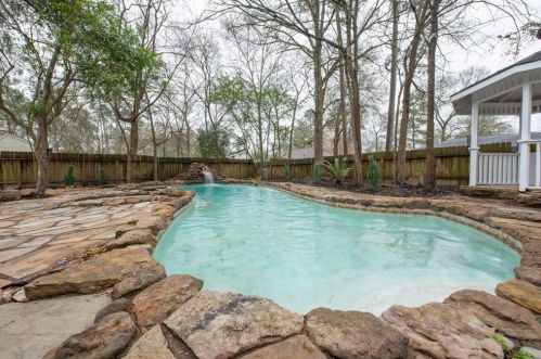 27270 Paula Ln, Conroe TX  77385-9089 exterior