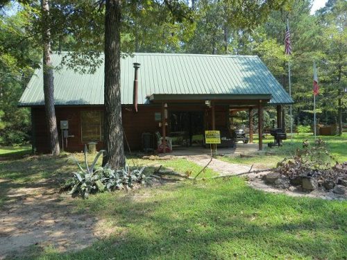 743 Oakridge Ln, Fairmount, TX 75948-6701
