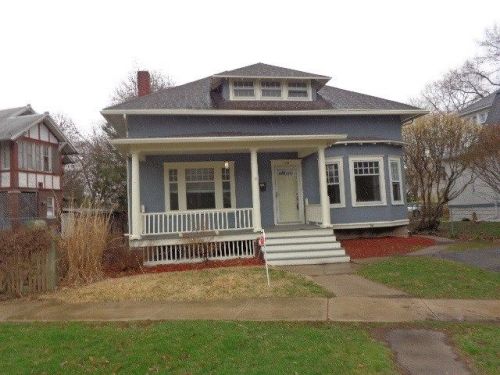 1137 Harlem Blvd, Rockford, IL 61103-7145