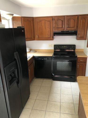 2391 Deblin Dr, Cincinnati, OH 45239-5664