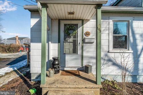 143 Orange St, Carlisle, PA 17013-2229