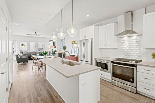 2950 Delaware St, Englewood CO 80110-1436 exterior