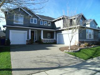 1423 241st Pl, Redmond, WA 98075-8159