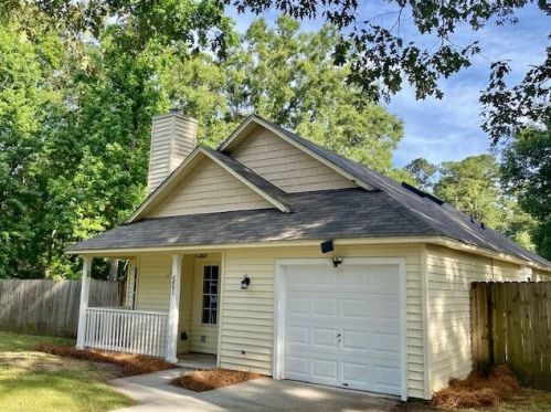 501 Lory Ct, Ladson, SC 29456-5421