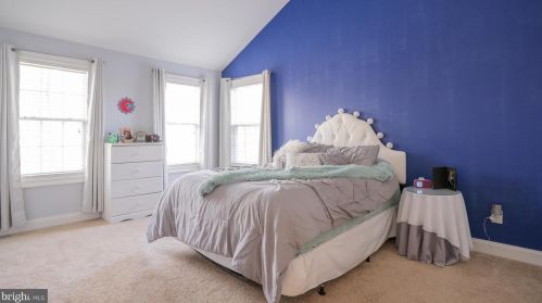 316 Bunny Ln, Harpers Ferry WV  25425-7104 exterior