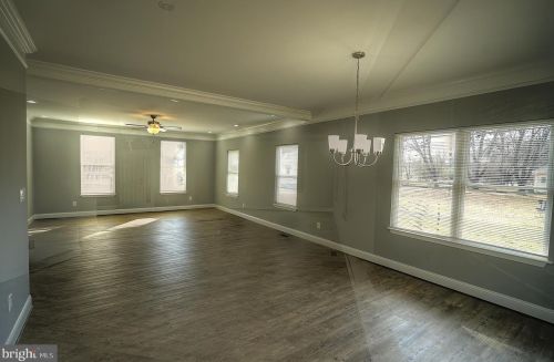 2465 24th St, Fredericksburg, VA 22408-2078