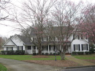 1805 Greenbush Pl, Dalton, GA 30720-8000
